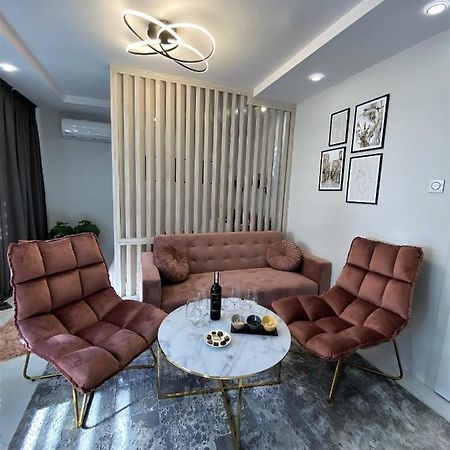 דירות סאנוק Apartament Zielona Nad Sanem מראה חיצוני תמונה