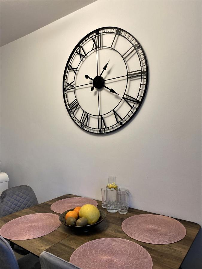 דירות סאנוק Apartament Zielona Nad Sanem מראה חיצוני תמונה